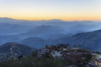 Гостиницы Нагаркота